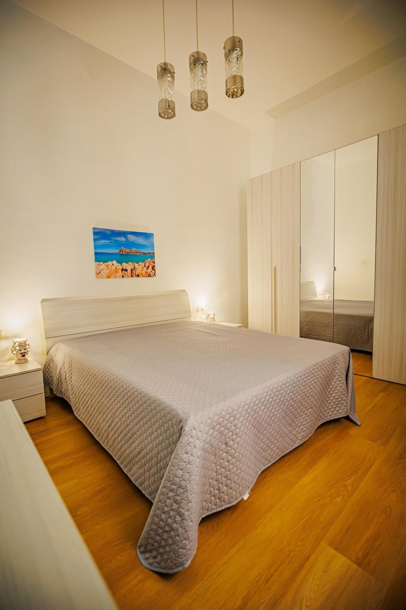 Attracco Apartment トラーパニ エクステリア 写真